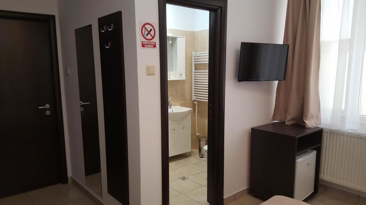 Гостевой дом Vis A Vis Studio Бухарест