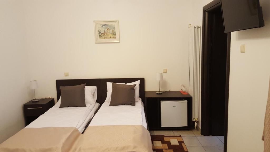 Гостевой дом Vis A Vis Studio Бухарест-50